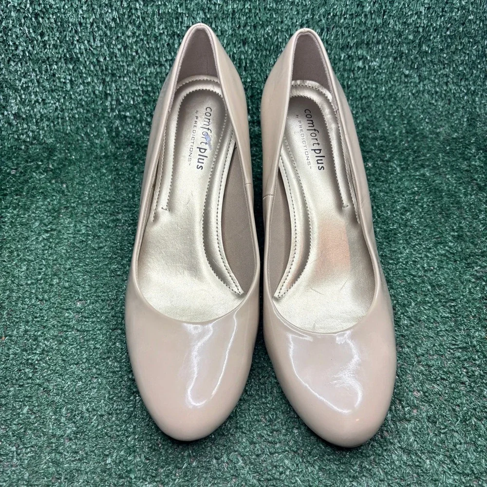 Comfort Plus Predictions Pointed Patent Faux Leather Pumps Beige Womens 11 Wide